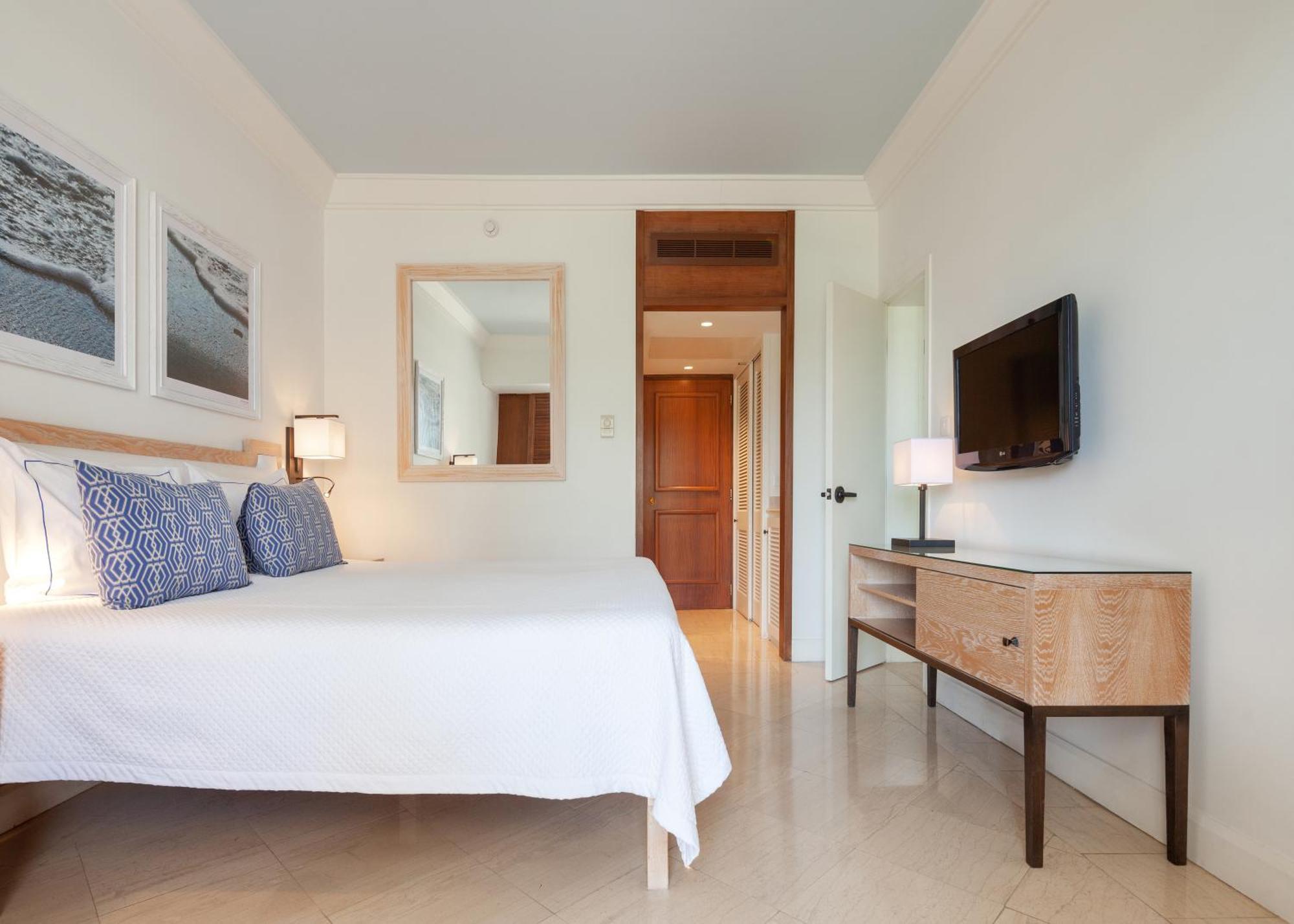 Annabelle Hotel Paphos Exterior photo