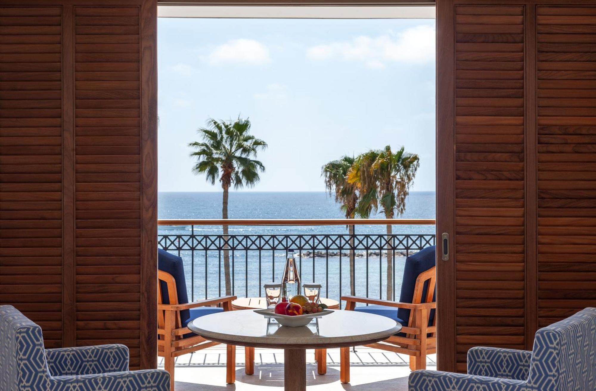 Annabelle Hotel Paphos Exterior photo